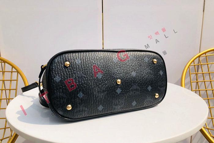 MCM   M83009
