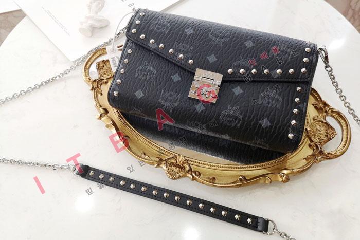 MCM   M83010-1