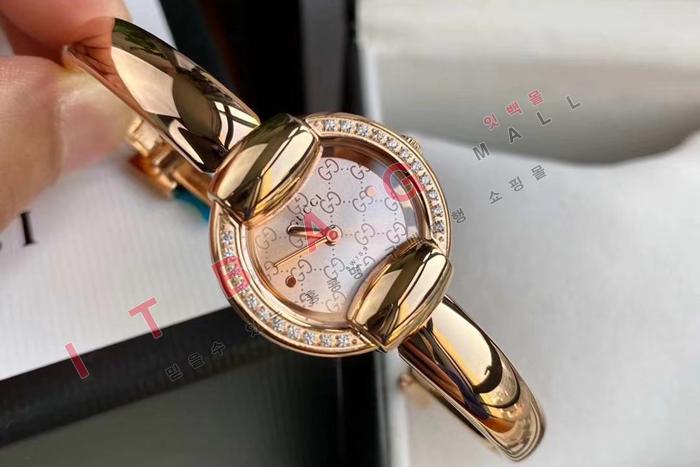     Ϻ    89021 ()
