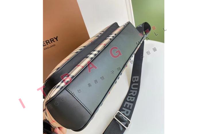  ޽   LK8022 ()