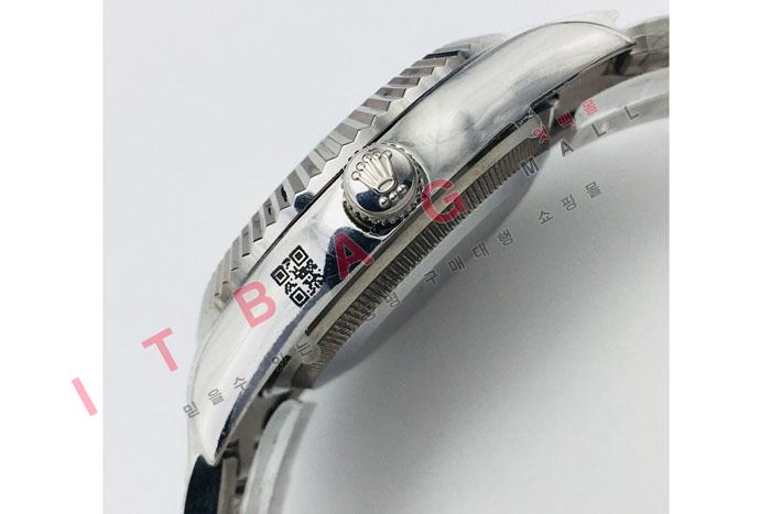 η ƽ  EX11028