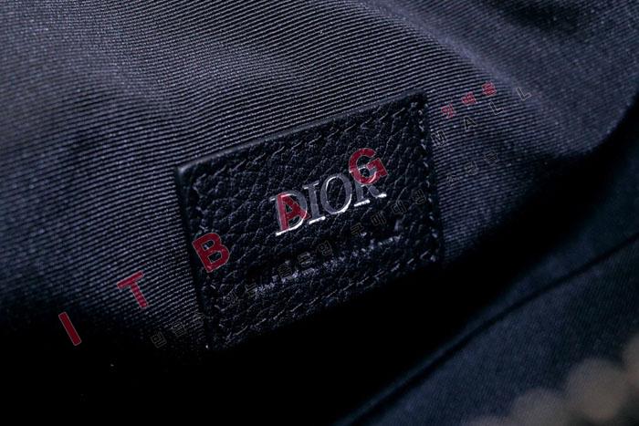  ũ   DR90051-1 