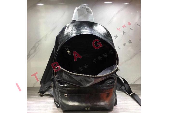  Ұ  GY0161
