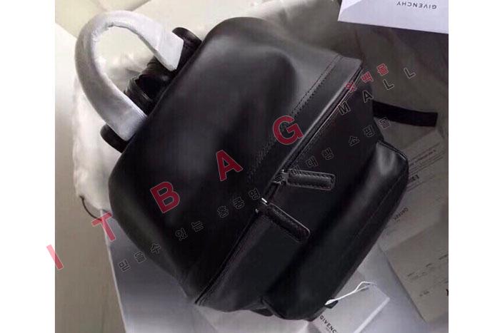  Ұ  GY0162