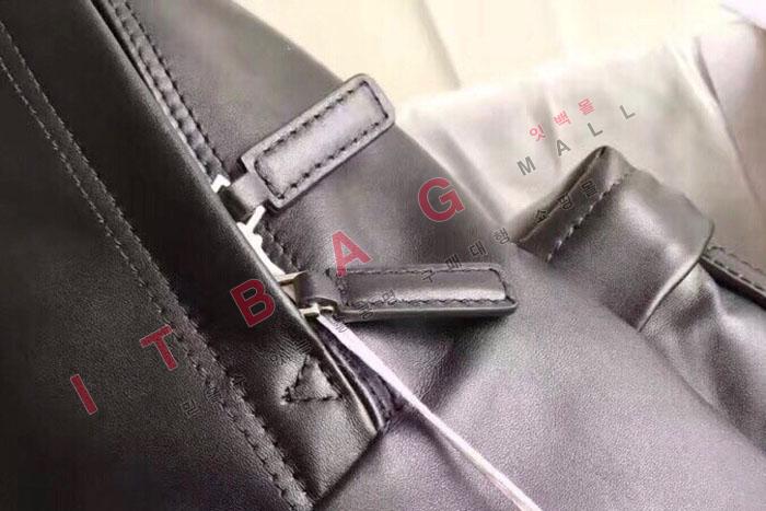  Ұ  GY0163-1