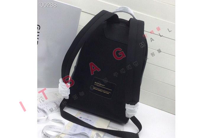  Ұ  GY0165