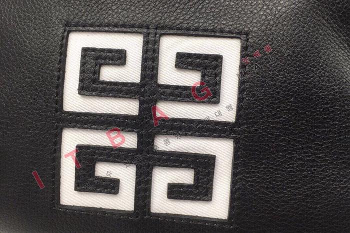  Ұ  GY0165