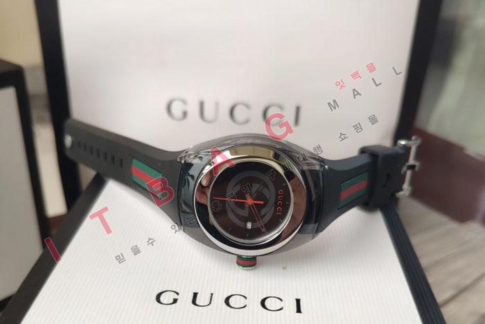   Ϻ G16001 ()