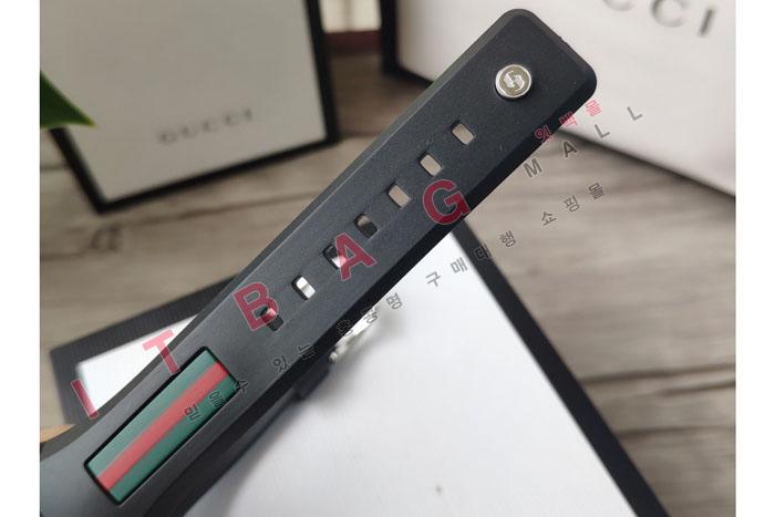   Ϻ G16001 ()