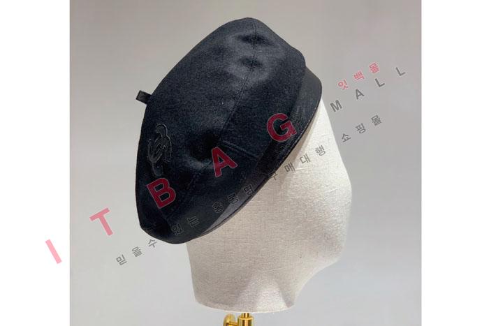 ǰ    AMY8115