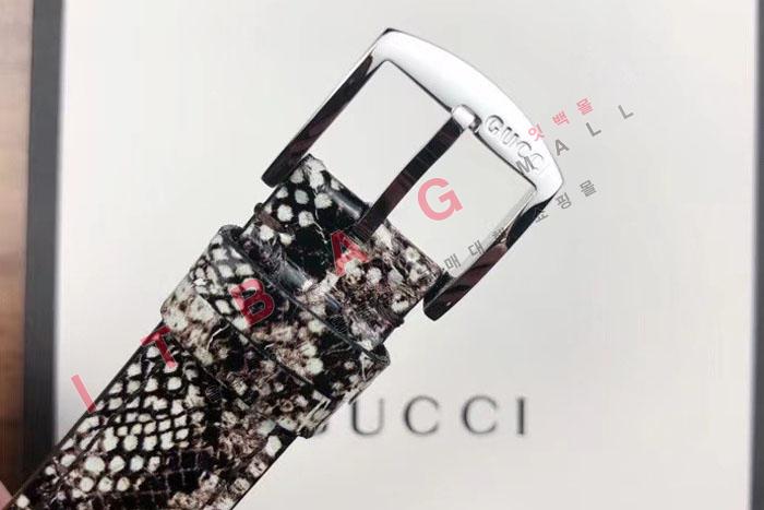   Ϻ G16006 ()