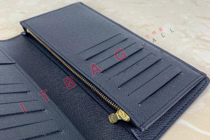 ̺ ¥    M66540-1