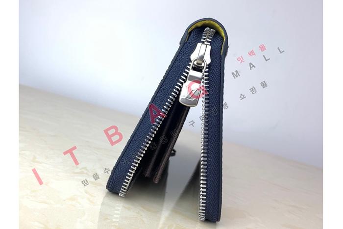̺    M62930