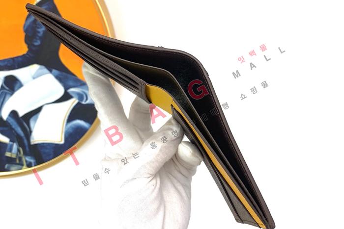 ̺     M62960