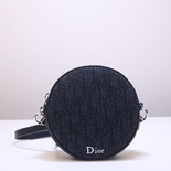   ũν DR90080 