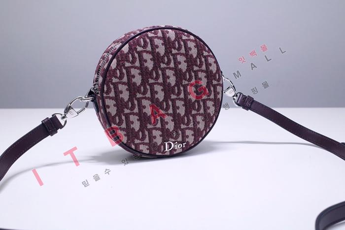   ũν DR90079-1 