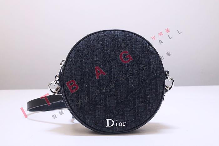   ũν DR90080 