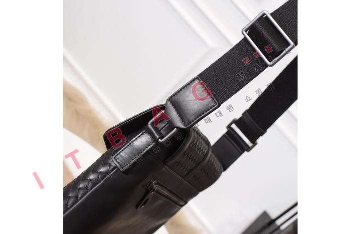 װ ޽  SF10044  