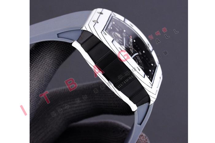   ƽ     RI76006