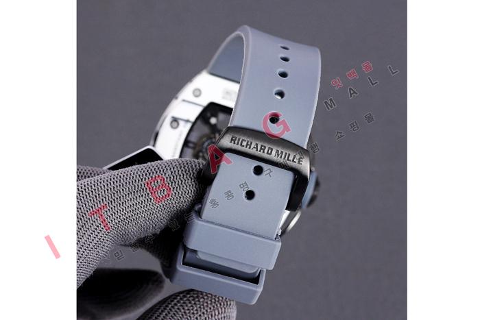   ƽ     RI76006