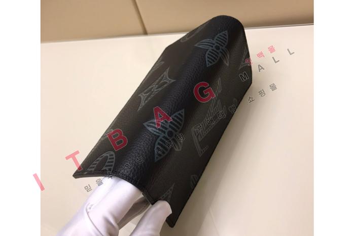 ̺ ¥   M80042
