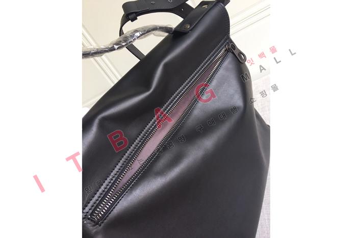 װ   SF100560   