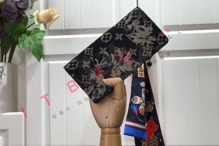 ̺ ¥   M80019