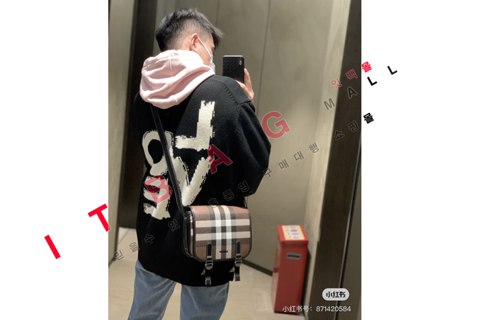  ޽  BU70131   