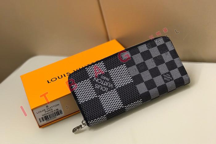 ̺     N60442