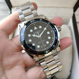   Ϻ  G16016