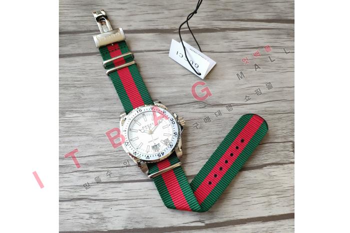   Ϻ  G16017