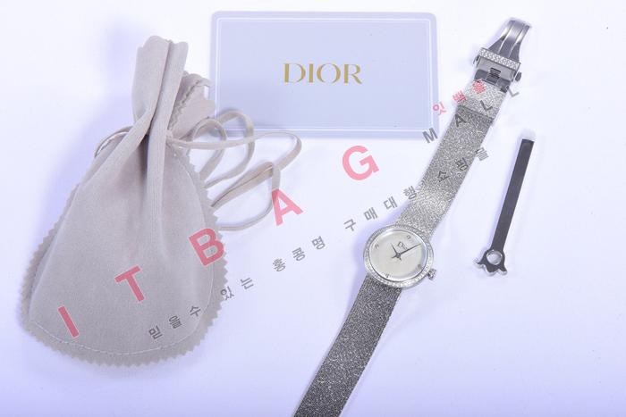    Ϻ   DR7500 ()