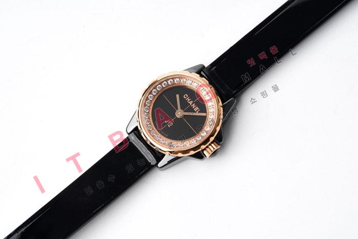   Ϻ  EL1353  ()