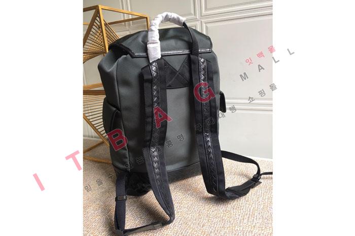 װ   SF100628 