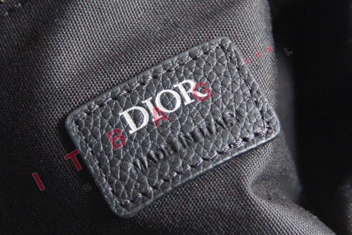  ũ    DR90120