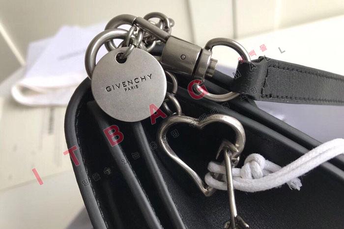  GV3  ü  GY1121-3