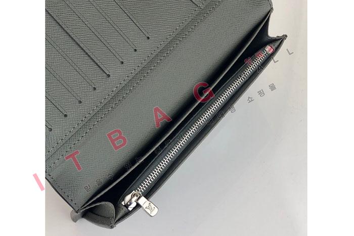 ̺ ¥   M30791-1