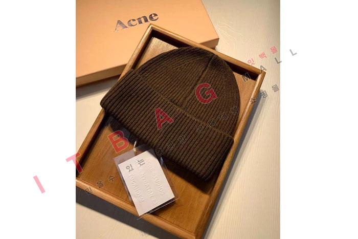 ũ  AMY8230