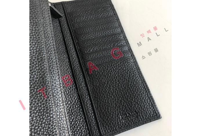     2M0836-3