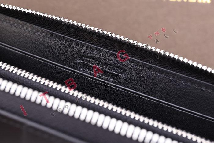 װ     SF8075