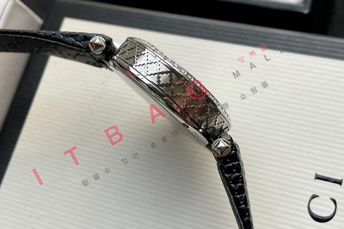     G16026 ()