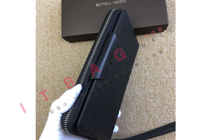 װ   SF8076 