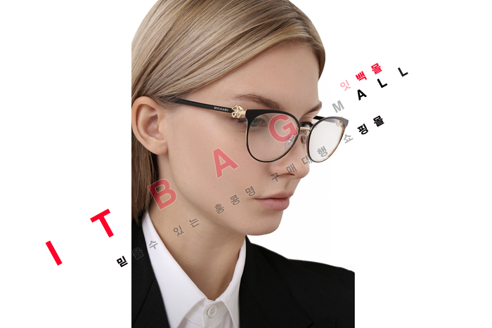 Ұ  ۶  BS6413