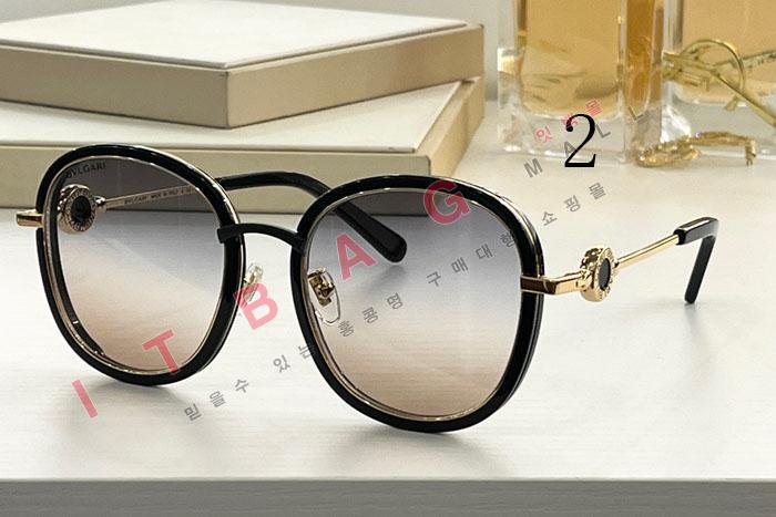 Ұ ۶  BS6429