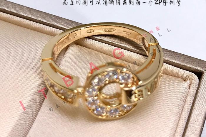 Ұ   CM5002