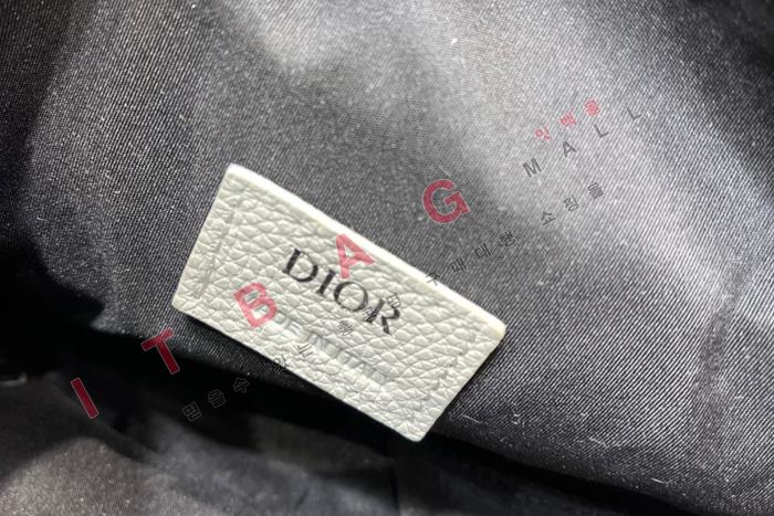 ũ   DR90160-1