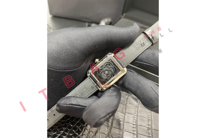     HT60002 ()