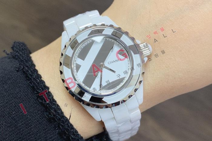  J12    HT60011