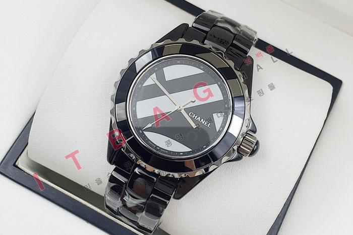  J12    HT60011-1