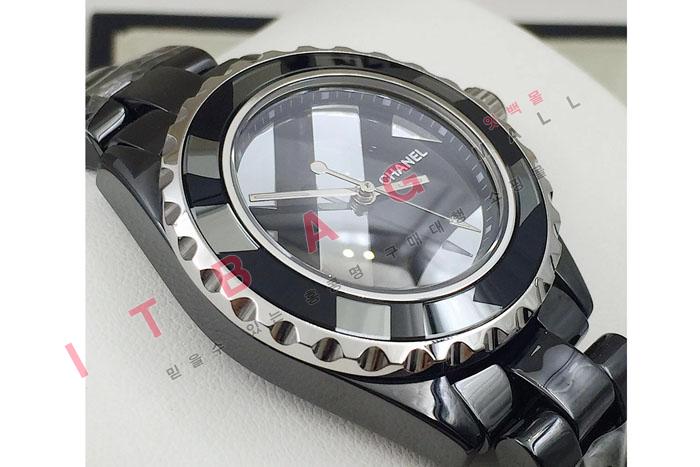  J12    HT60011-1